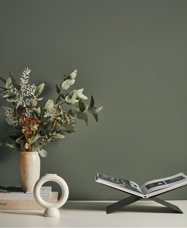 White countertop